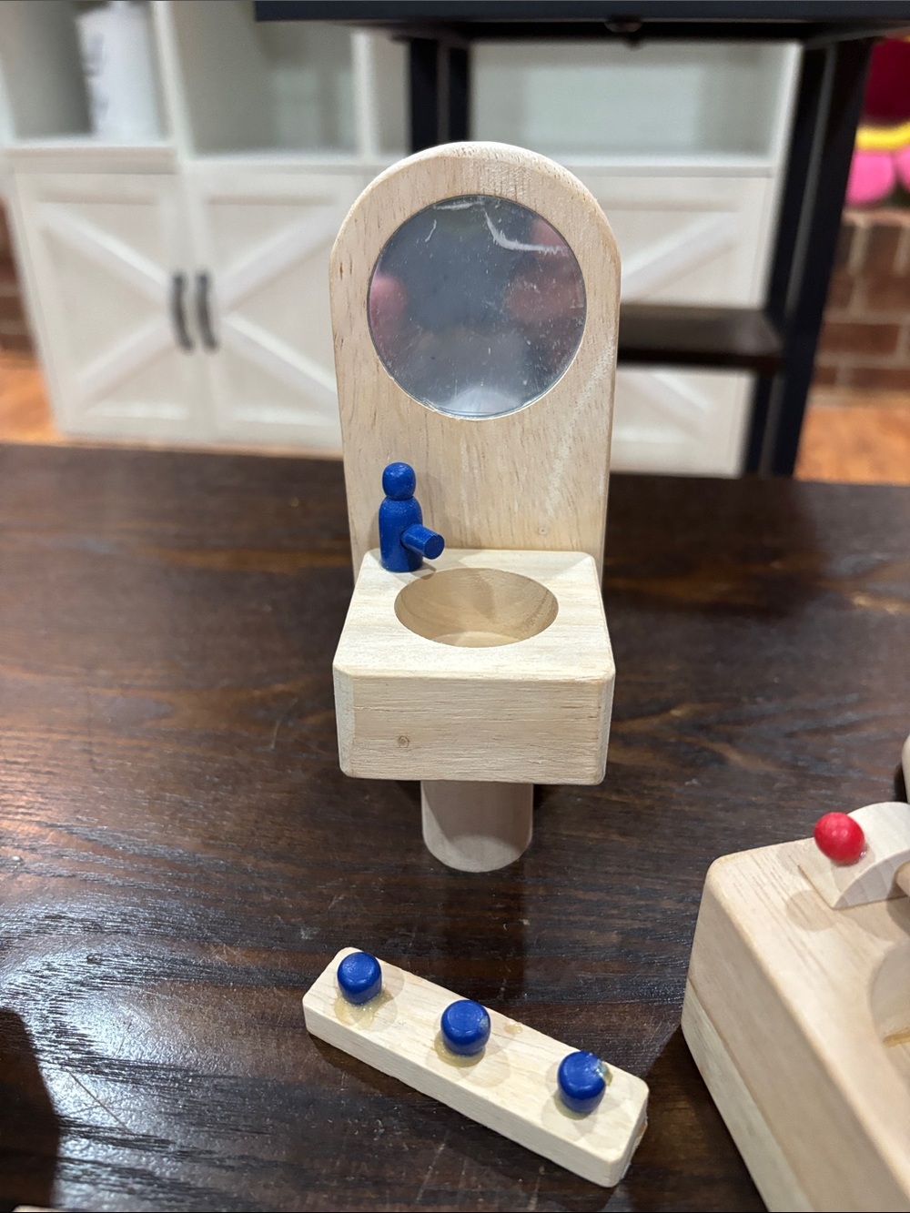 Ryan’s Room Wooden Dollhouse Bathroom Set - Natural Wood with Blue Accents - Picture 5 of 6